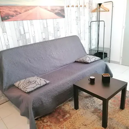 Studio Au Calme Apartamento *