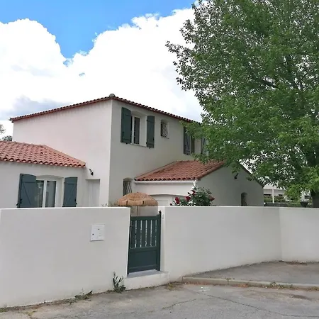 Studio Au Calme Apartamento